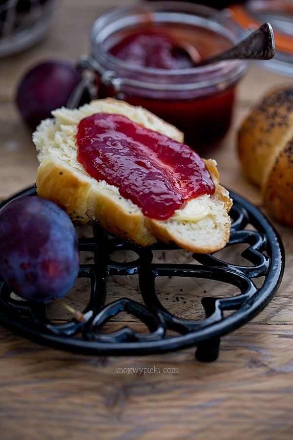 Plum butter with orange