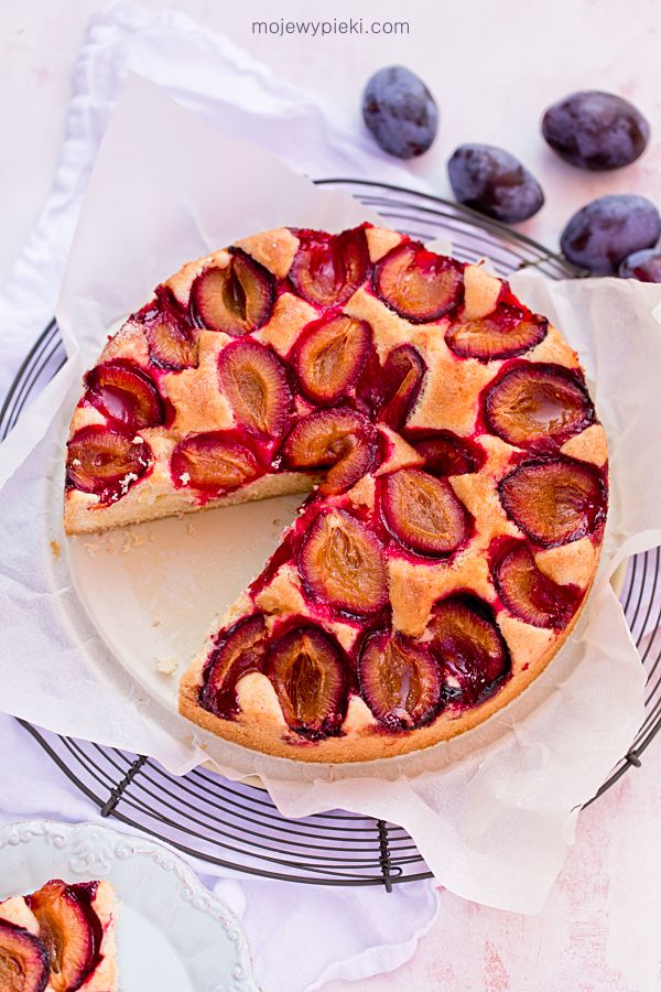 Easy plum cake