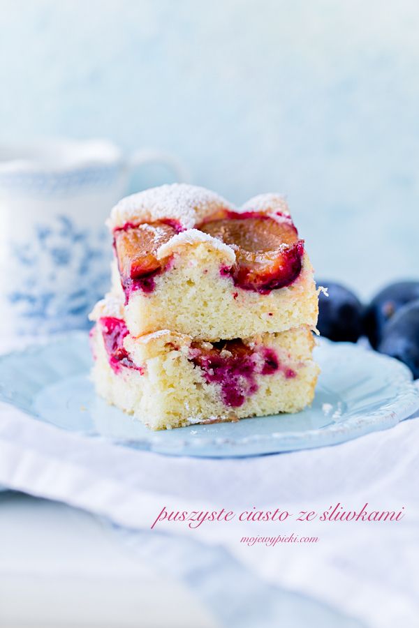 Fluffy plum cake