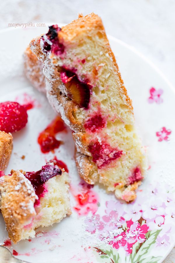 Light plum and raspberry cake