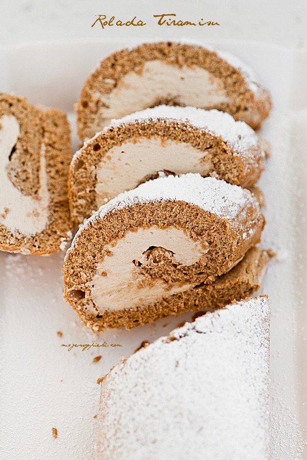 Tiramisu Swiss roll