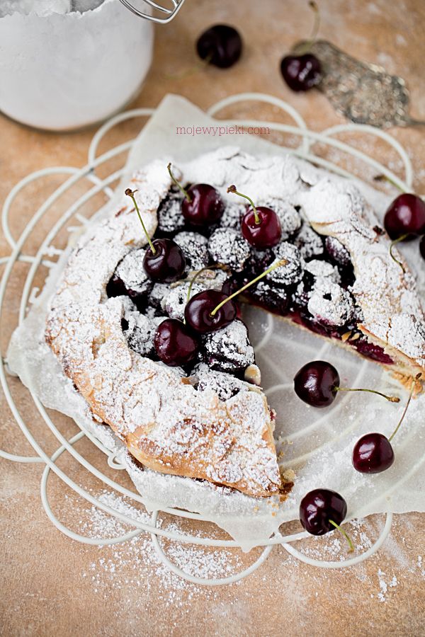 Rustic sweet cherry tart