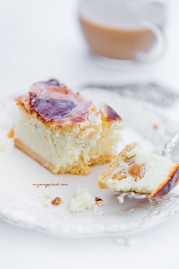 Polish Cracow-style cheesecake