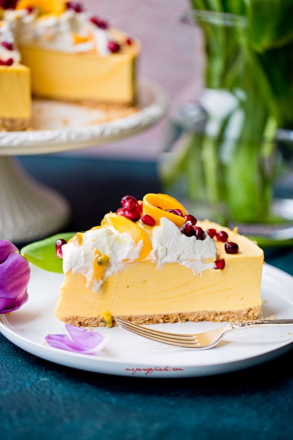 No-bake mango cheesecake