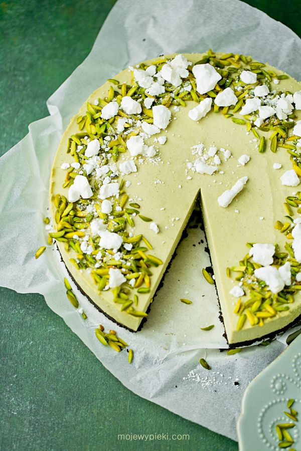 No-bake pistachio cheesecake