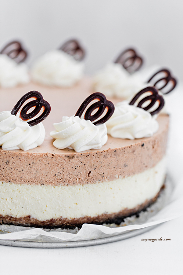 Chocolate coffee mousse cheesecake