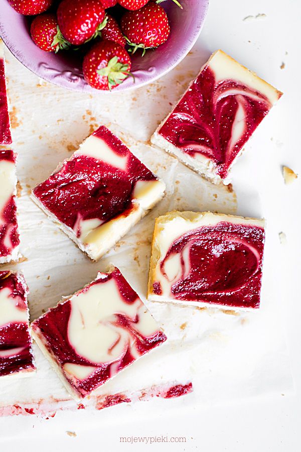 Cheesecake with roasted strawberry swirl