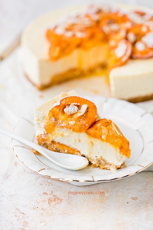 Roasted apricot and amaretto cheesecake