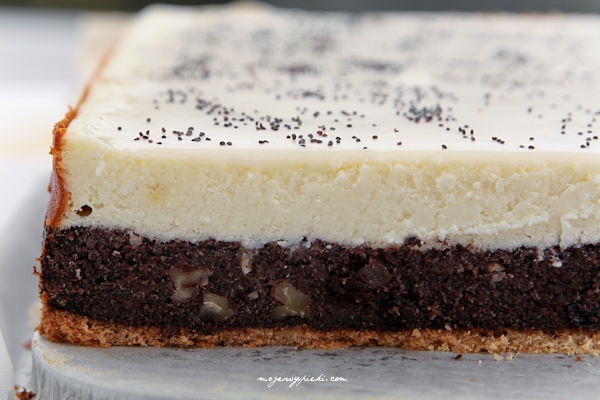 Poppy seed cheesecake