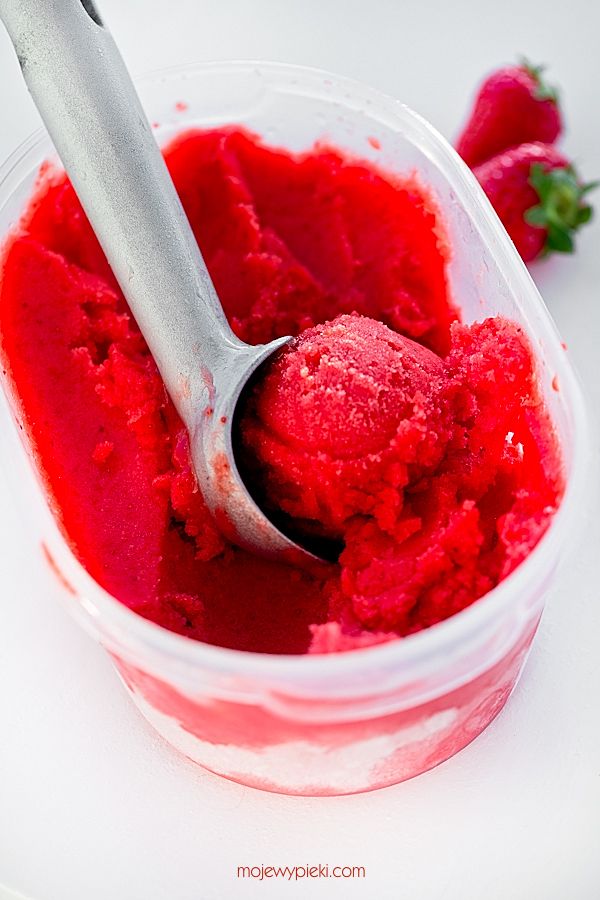 Strawberry sorbet