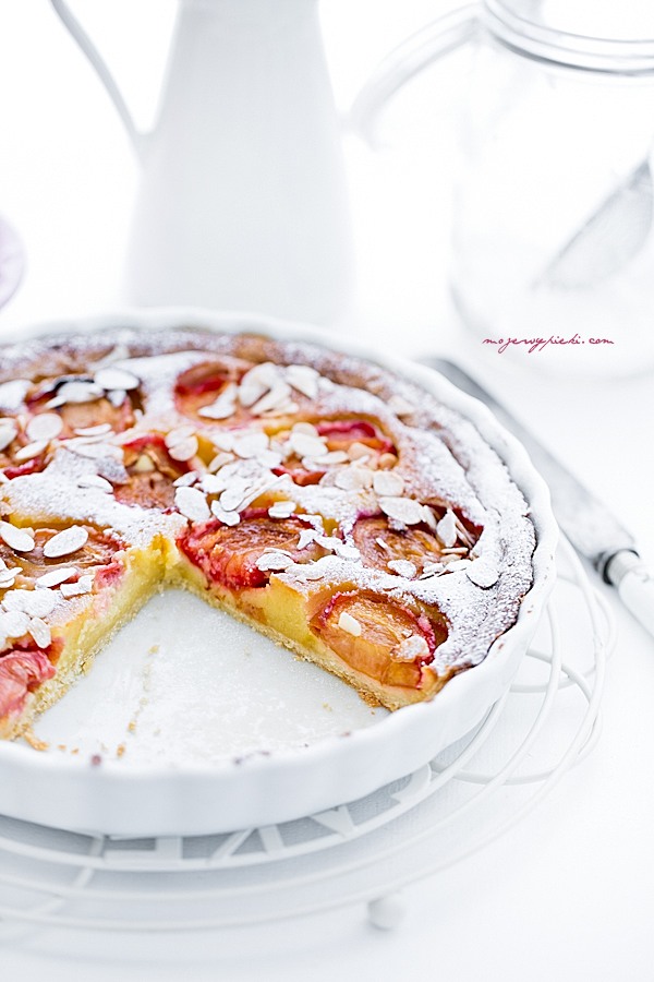 Marzipan plum tart