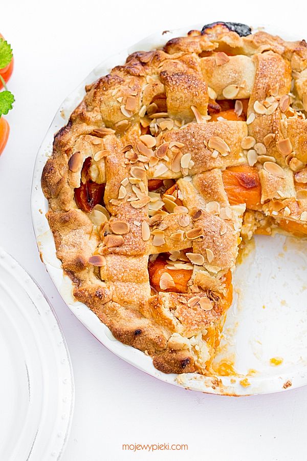 Apricot lattice tart
