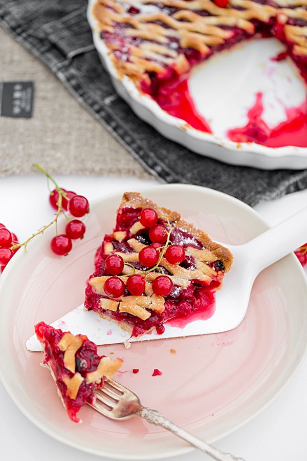 Redcurrant tart