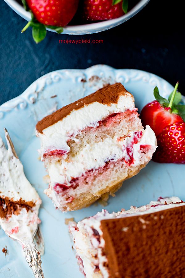 Strawberry tiramisu