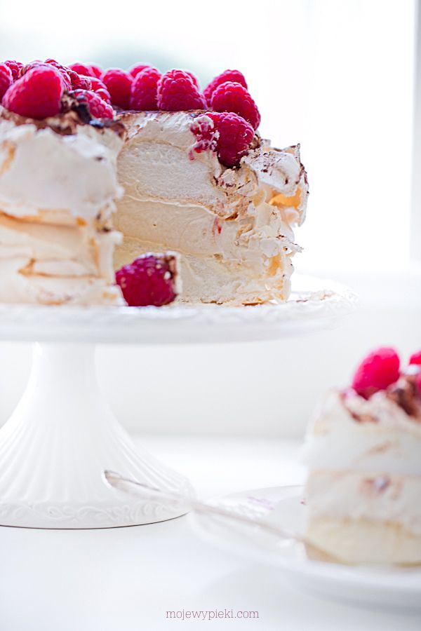 Irish Cream meringue cake