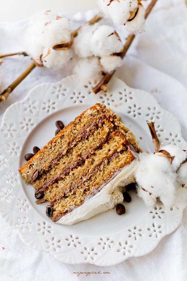 Hazelnut latte torte