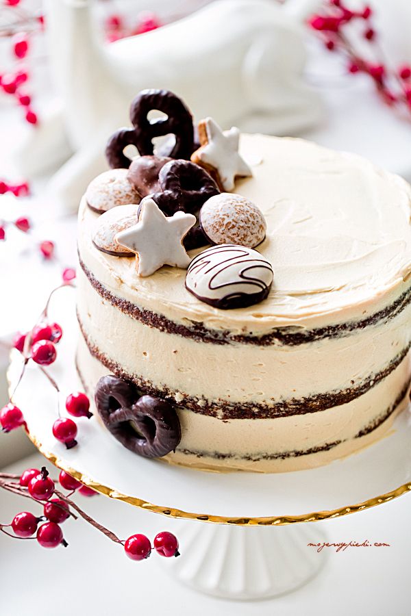 Naked gingerbread cake