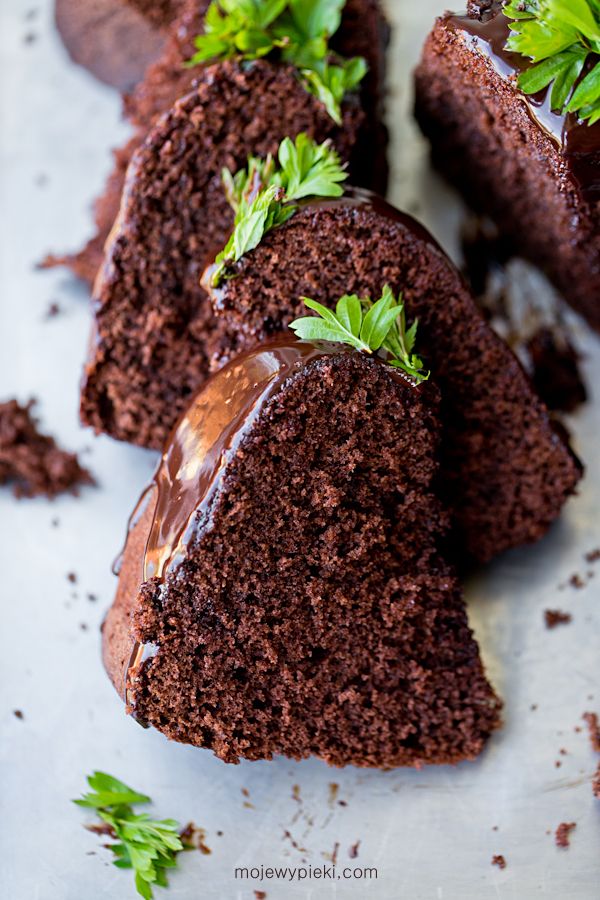 Chocolate easter bundt cake