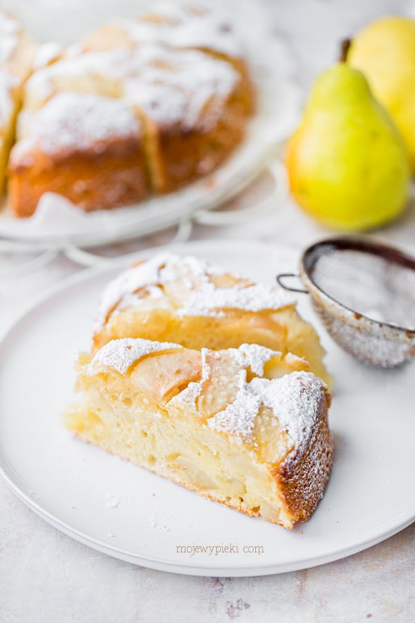 Italian pear and mascarpone cake