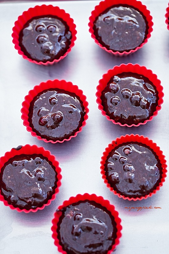 Chocolate redcurrant cupcakes