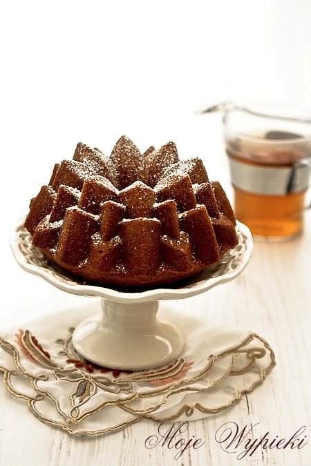 Lady Grey Bundt Cake