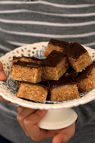 Peanut butter bars