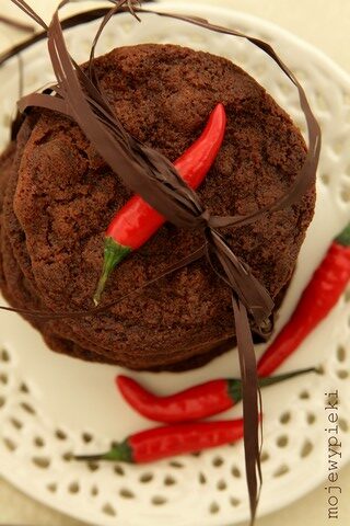 Chocolate chilli cookies