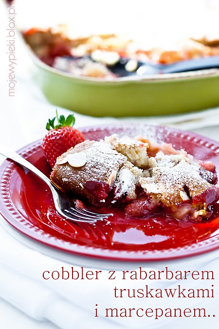 Rhubarb and strawberry cobbler