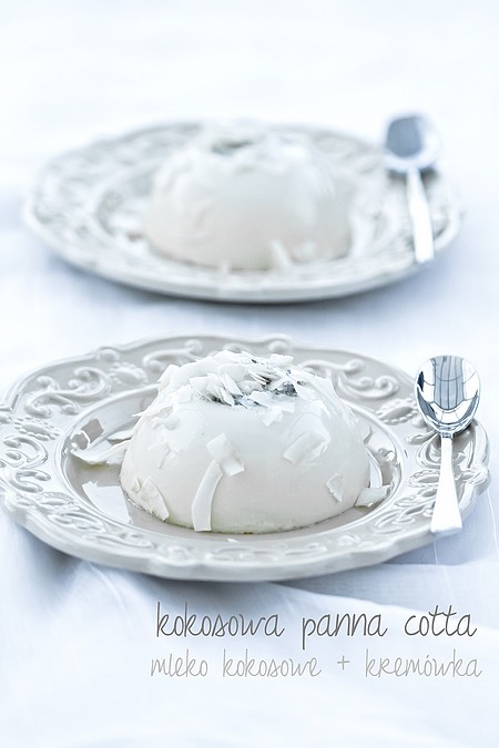 Coconut panna cotta