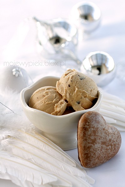 Gingerbread ice cream