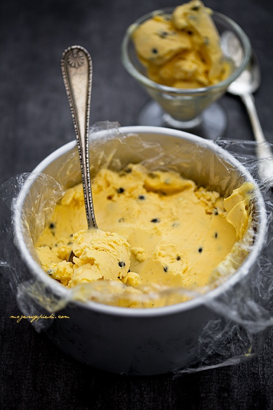Passion fruit ice cream