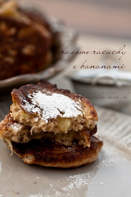 Wholemeal banana racuchy