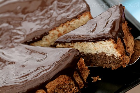 Walnut and almond cake