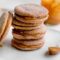 Dulce de leche and cinnamon sandwich cookies