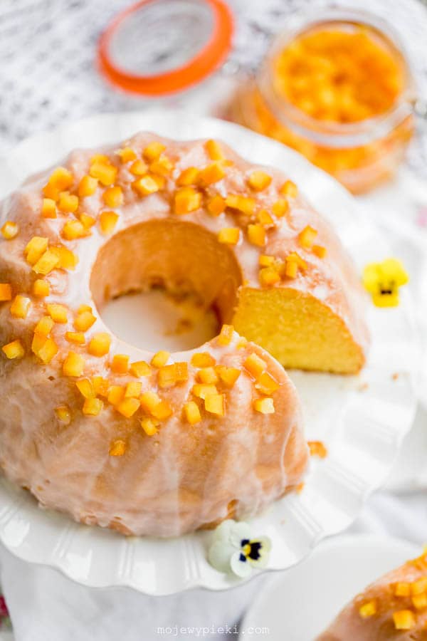 Boiled orange bundt cake