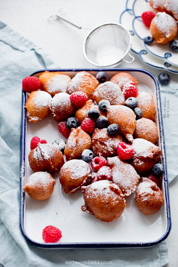 Skyr Doughnut Bites