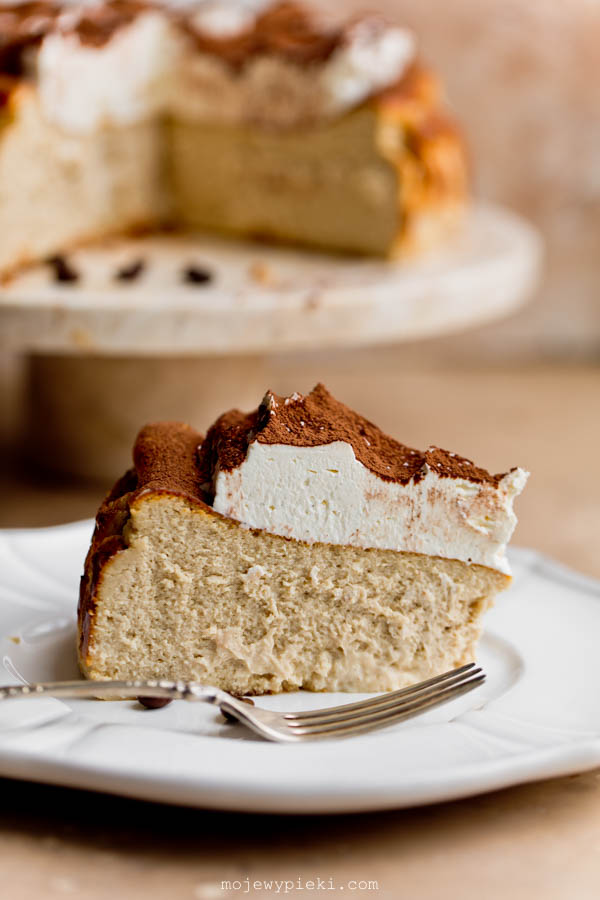 Basque tiramisu cheesecake