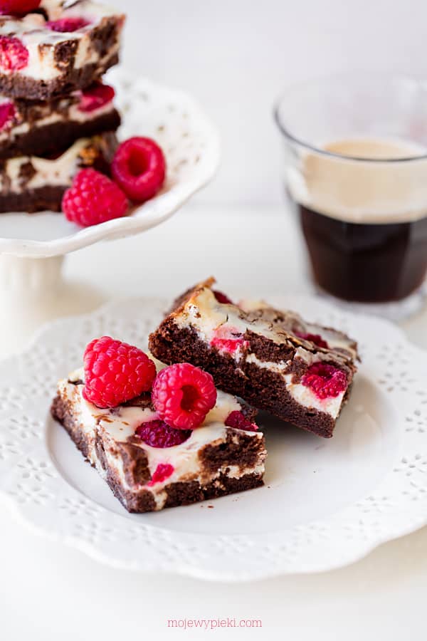 Raspberry Cheesecake Brownie