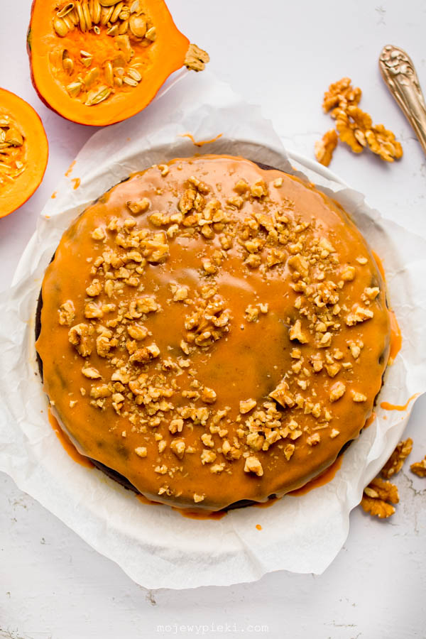 Chocolate pumpkin cake