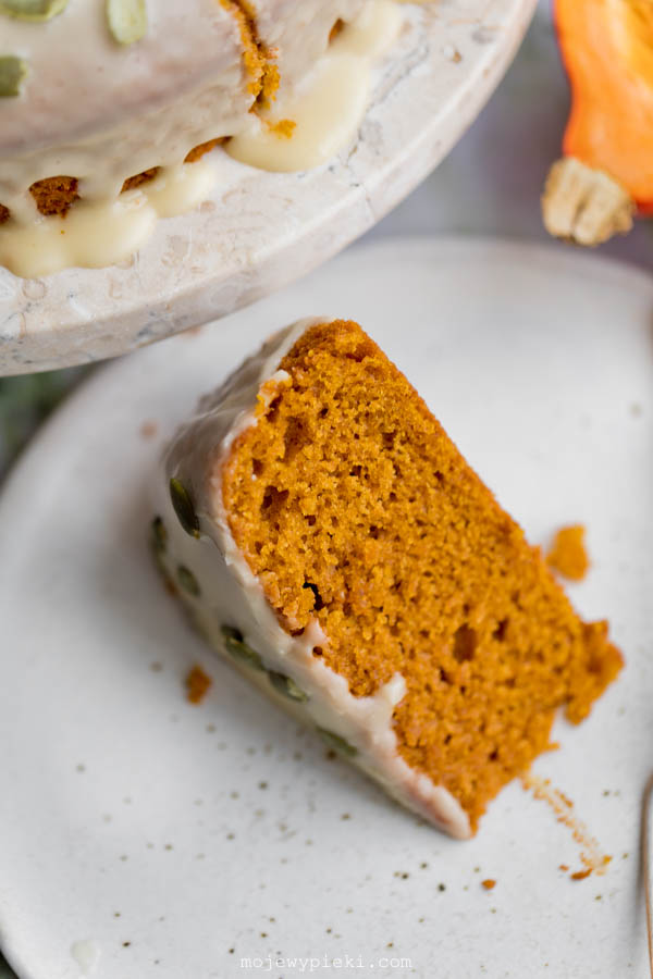 Spiced pumpkin cake with maple icing