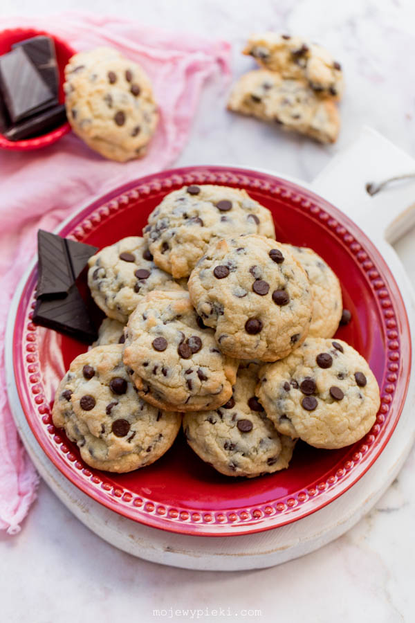 Thick Chocolate Chip Cookies