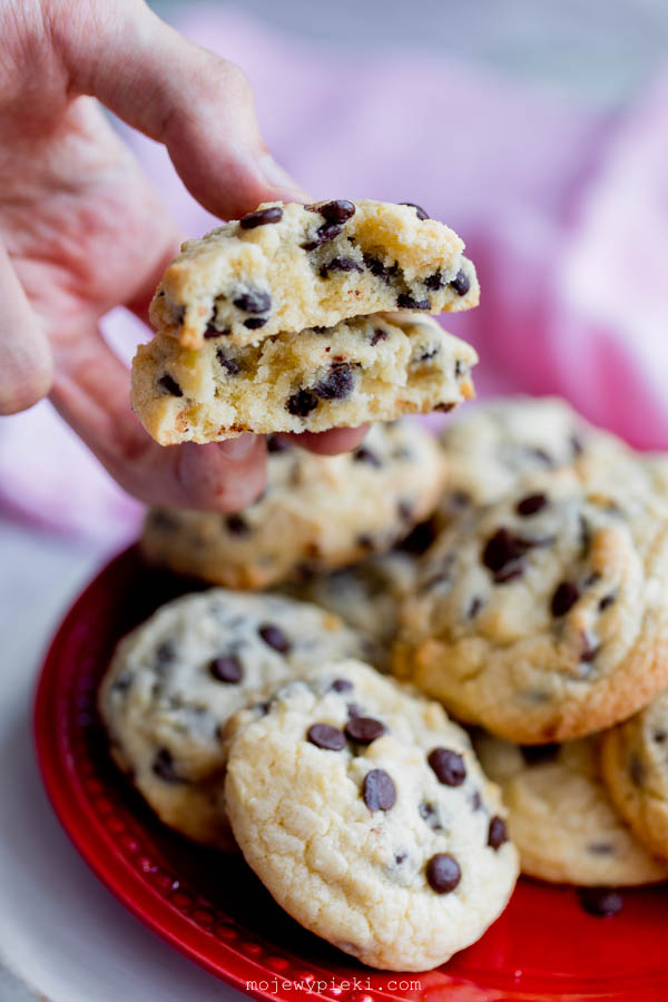 Thick Chocolate Chip Cookies