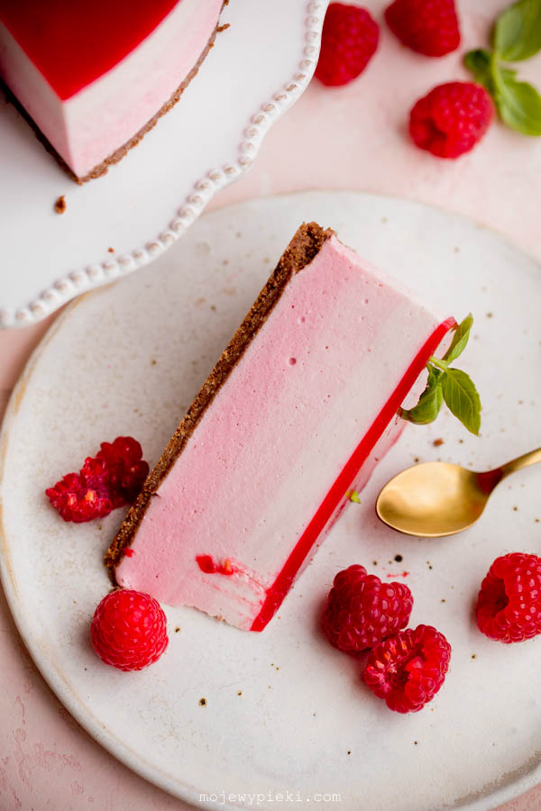 Raspberry ombre cheesecake