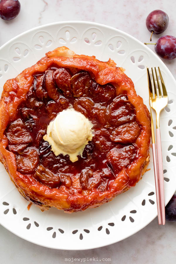 Plum tarte tatin