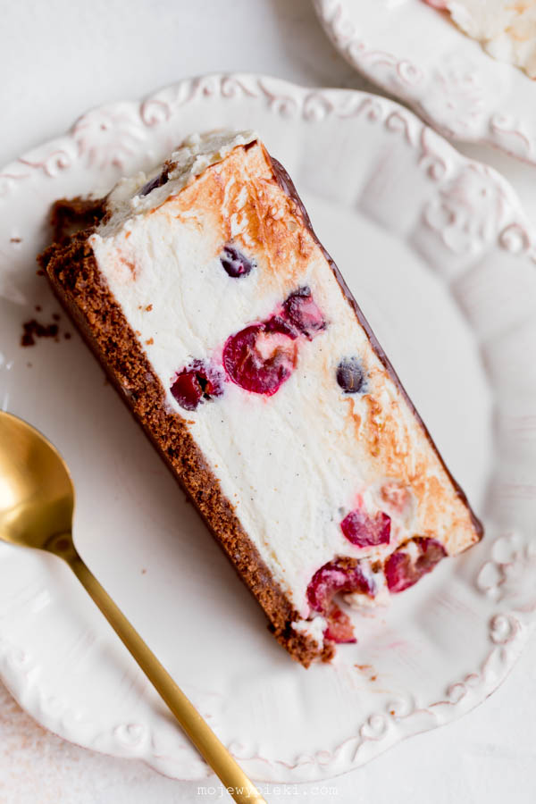 No-bake cherry cheesecake