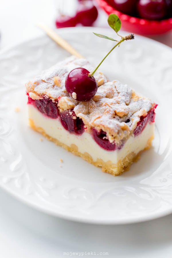 Cherry cheesecake