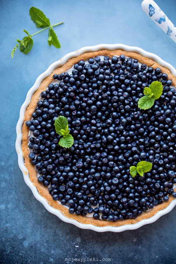 Coconut blueberry tart