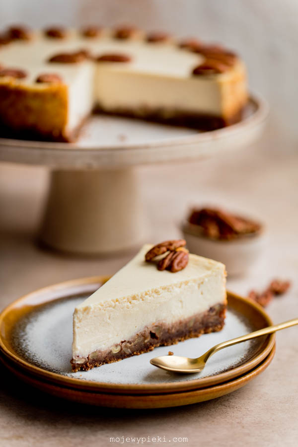Ultimate nut cheesecake