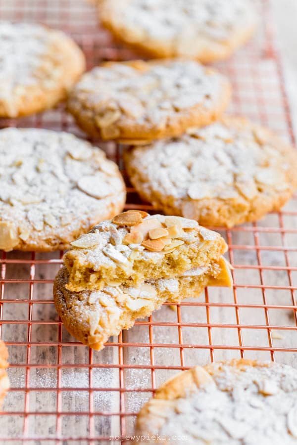 Almond croissant cookies