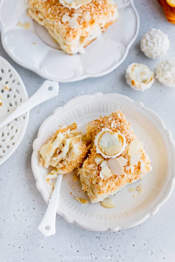 No-bake Raffaello cake